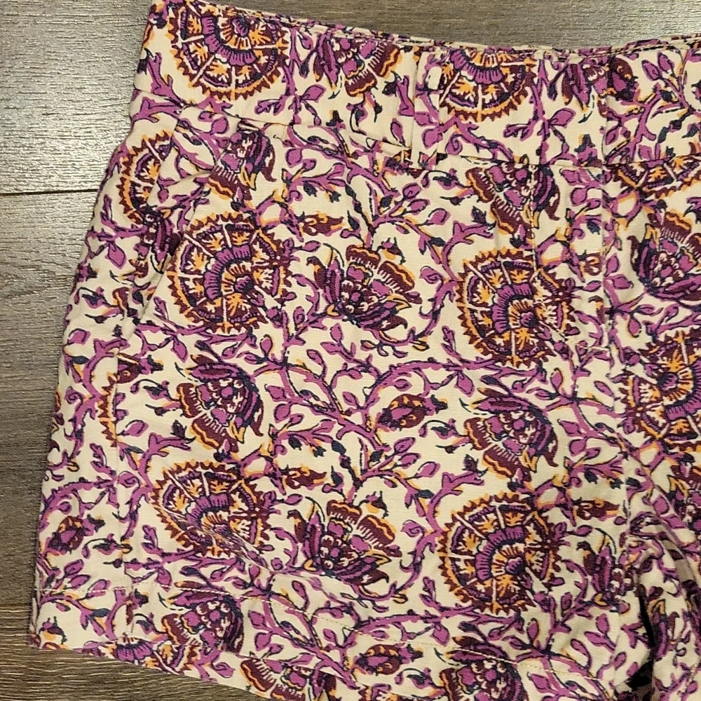 ❤ LOFT LINEN BLEND PAISLEY SHORTS, 2 (26)